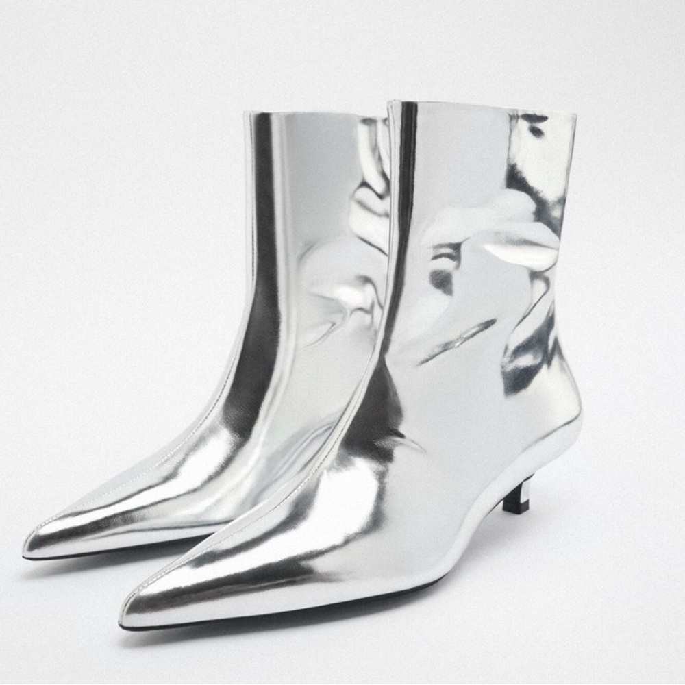 Zara Pointy Toe Kitten Heel Silver Side  Zipper Ankle Boots